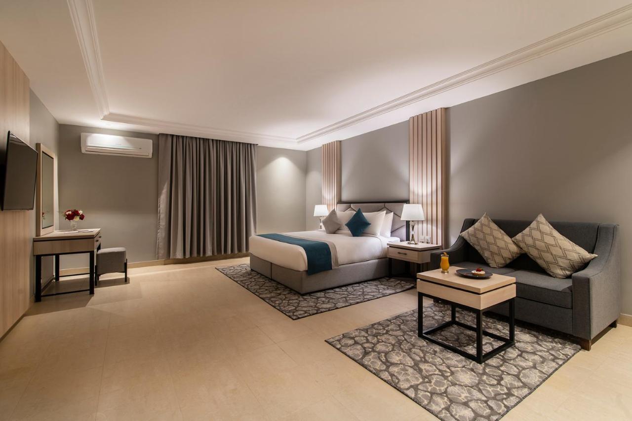 Enala Hotel Apartments- Tabuk 타부크 외부 사진