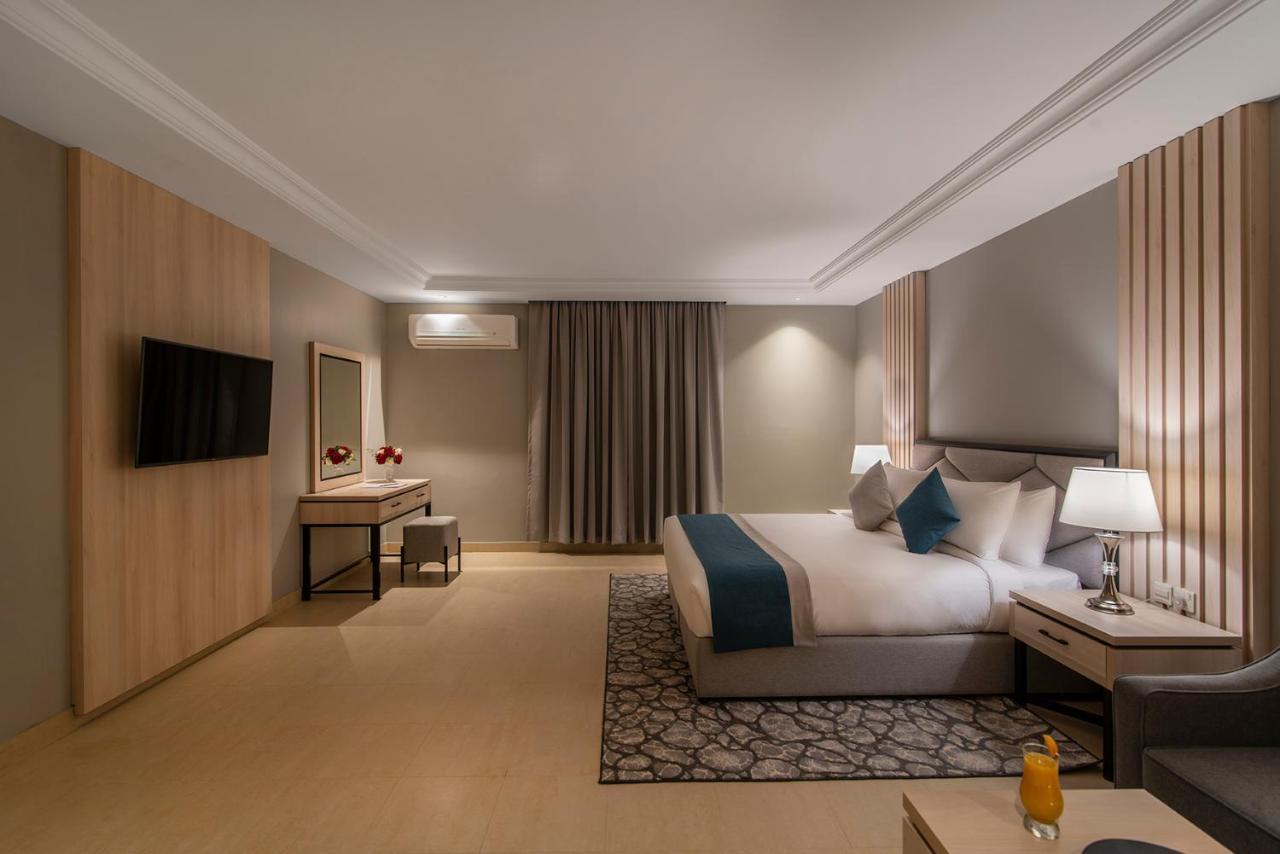 Enala Hotel Apartments- Tabuk 타부크 외부 사진