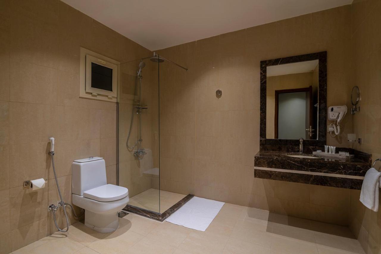 Enala Hotel Apartments- Tabuk 타부크 외부 사진