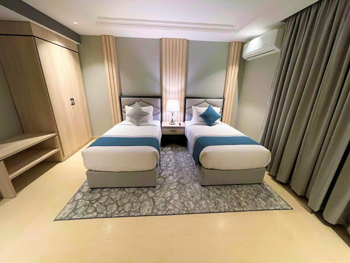 Enala Hotel Apartments- Tabuk 타부크 외부 사진