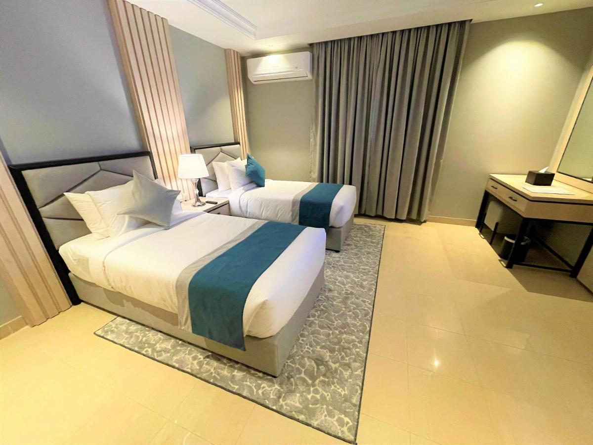 Enala Hotel Apartments- Tabuk 타부크 외부 사진